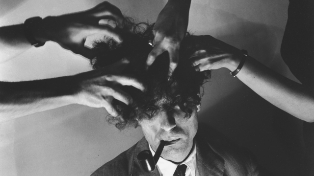 A lavagem cerebral (Alexandre O&rsquo;Neill), Lisbon, Portugal, 1949-1952. Photo by Fernando Lemos. Fernando Lemos Archive / Instituto Moreira Salles Collection