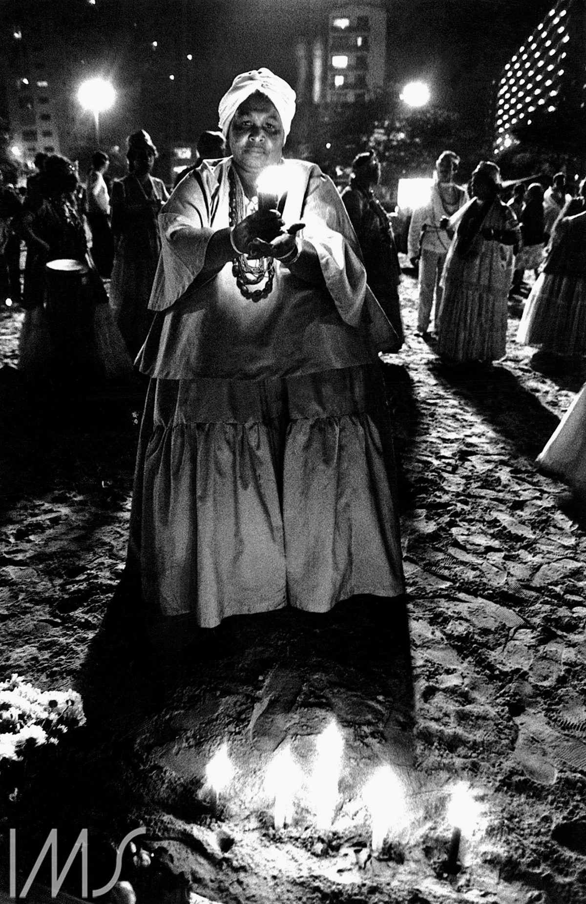 Festa de Iemanjá. Santos , SP, Brasil, c. 1985. Foto de Madalena Schwartz/Acervo IMS