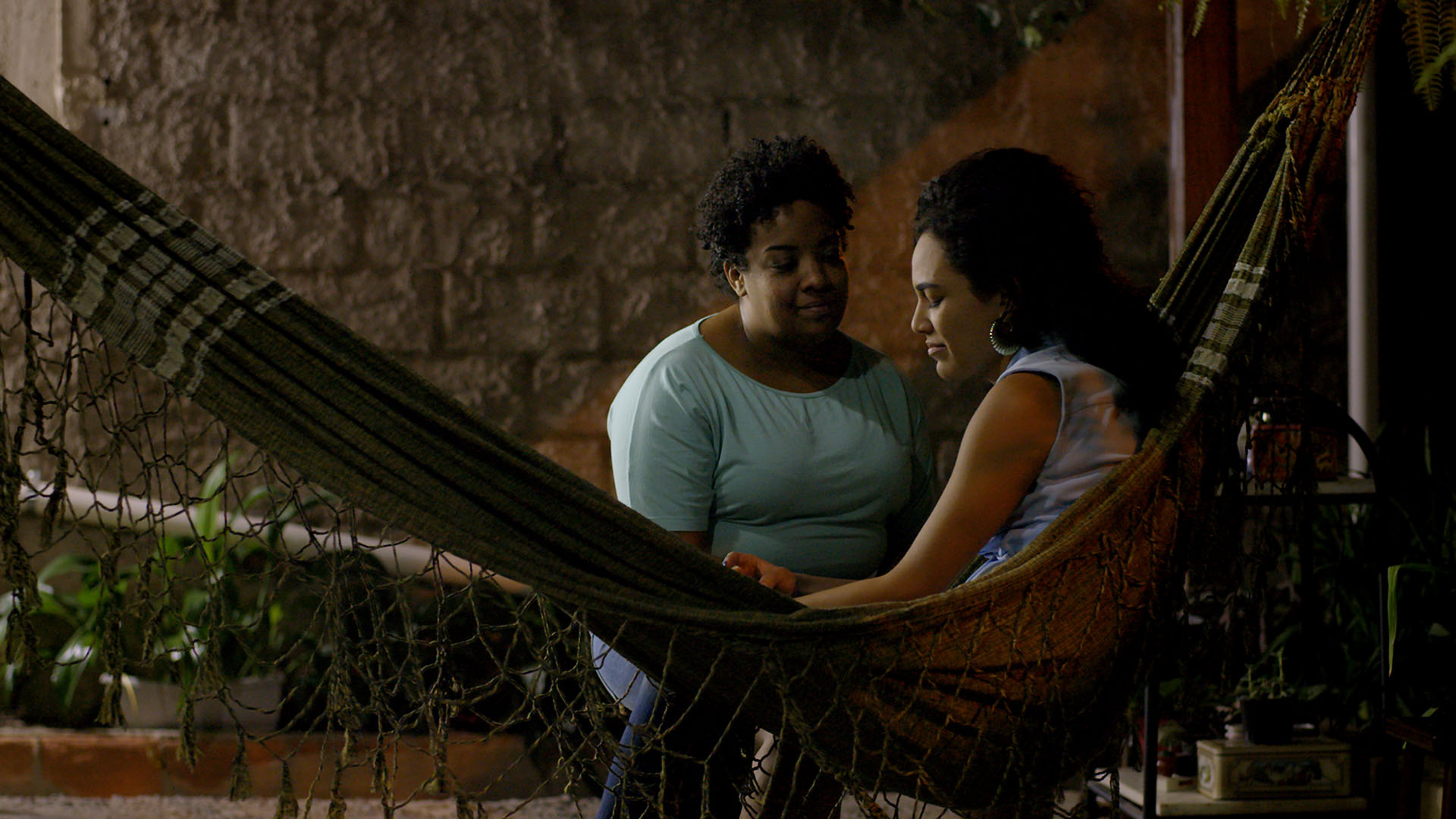 Cena de No Coração do Mundo, de Gabriel Martins e Maurílio Martins