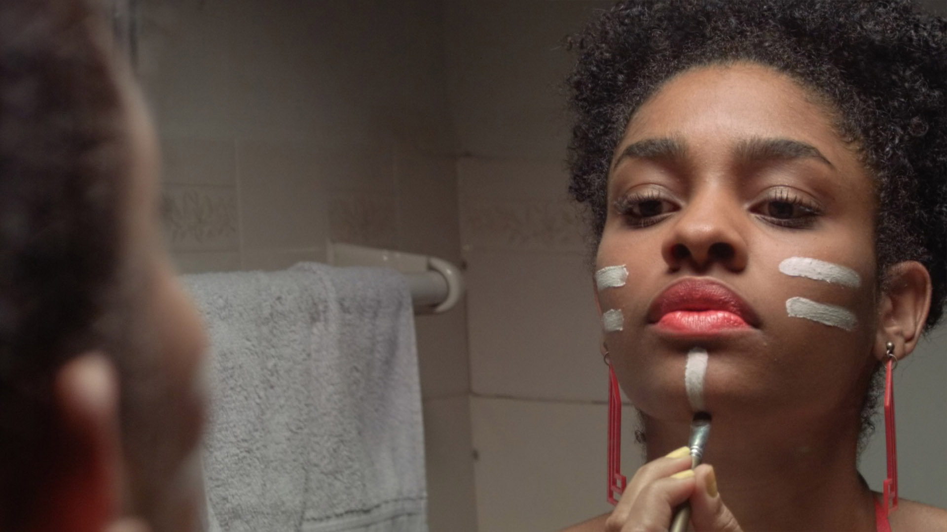 Cena de Azougue Nazaré, filme de Tiago Melo