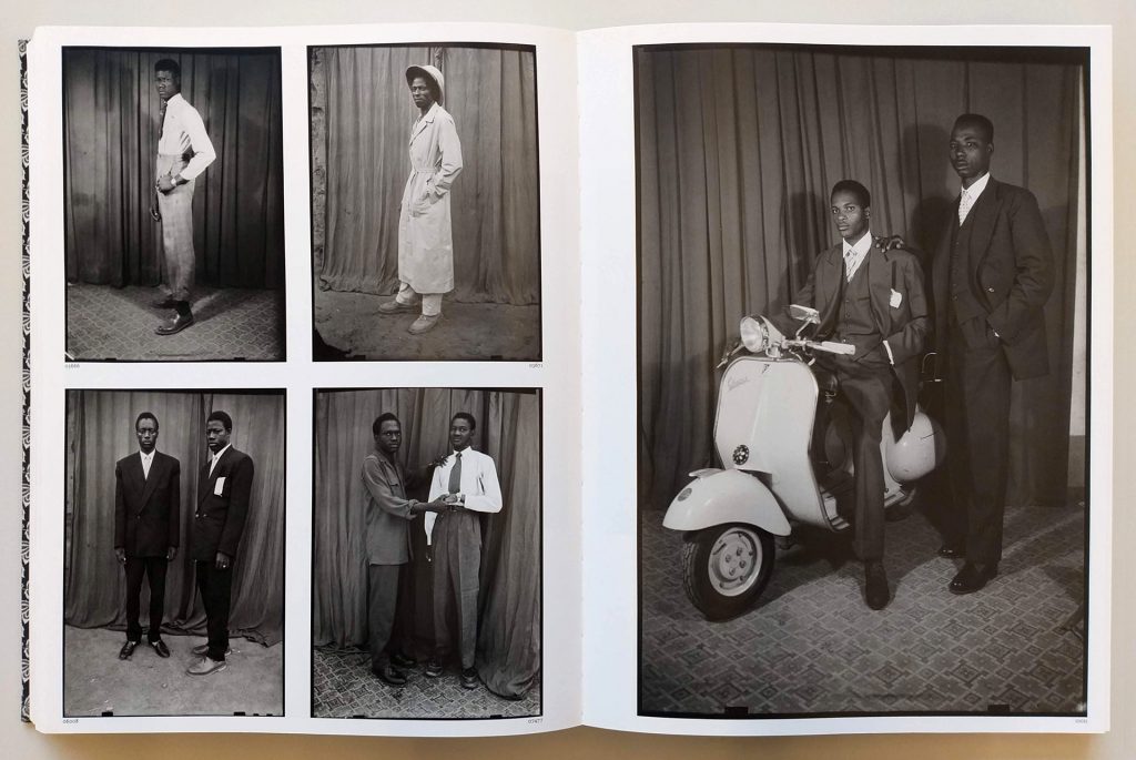 Capa do livro <em>Photographs: Bamako, Mali 1948-1963</em>, de Seydou Keïta, que integra a exposição <em>Indumentárias negras em foco</em>