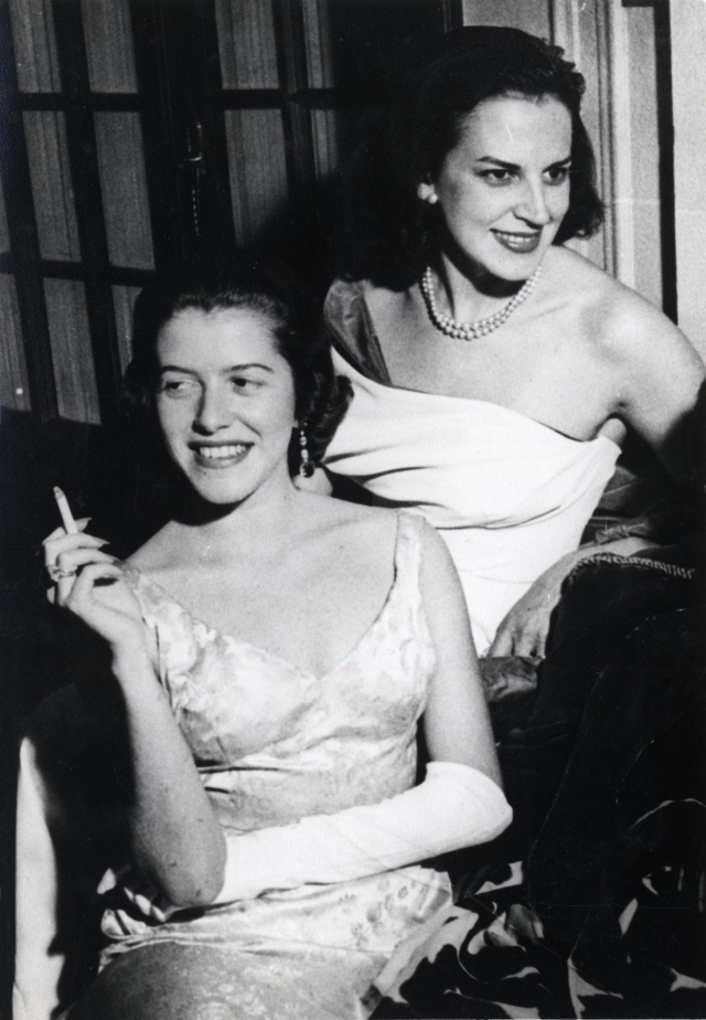 Lygia Fagundes Telles e Hilda Hilst, 1960. Foto: autor não identificado. Acervo Lygia Fagundes Telles/IMS