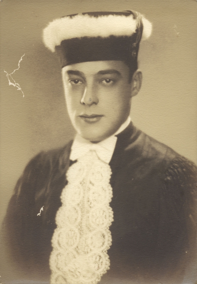 Oyama de Macedo em sua formatura na Faculdade de Medicina, no Rio de Janeiro, em dezembro de 1935. Coleção Rachel de Queiroz/Acervo IMS
