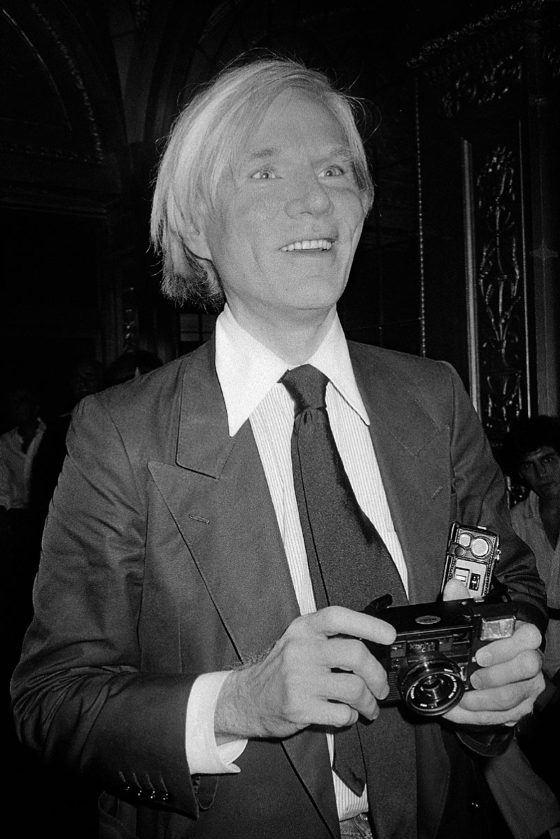 Andy Warhol, 1983.  Coleção Vania Toledo/ Acervo IMS