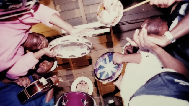 Pagode no trem, 2001. Obra de Januário Garcia. Acervo Instituto Moreira Salles.