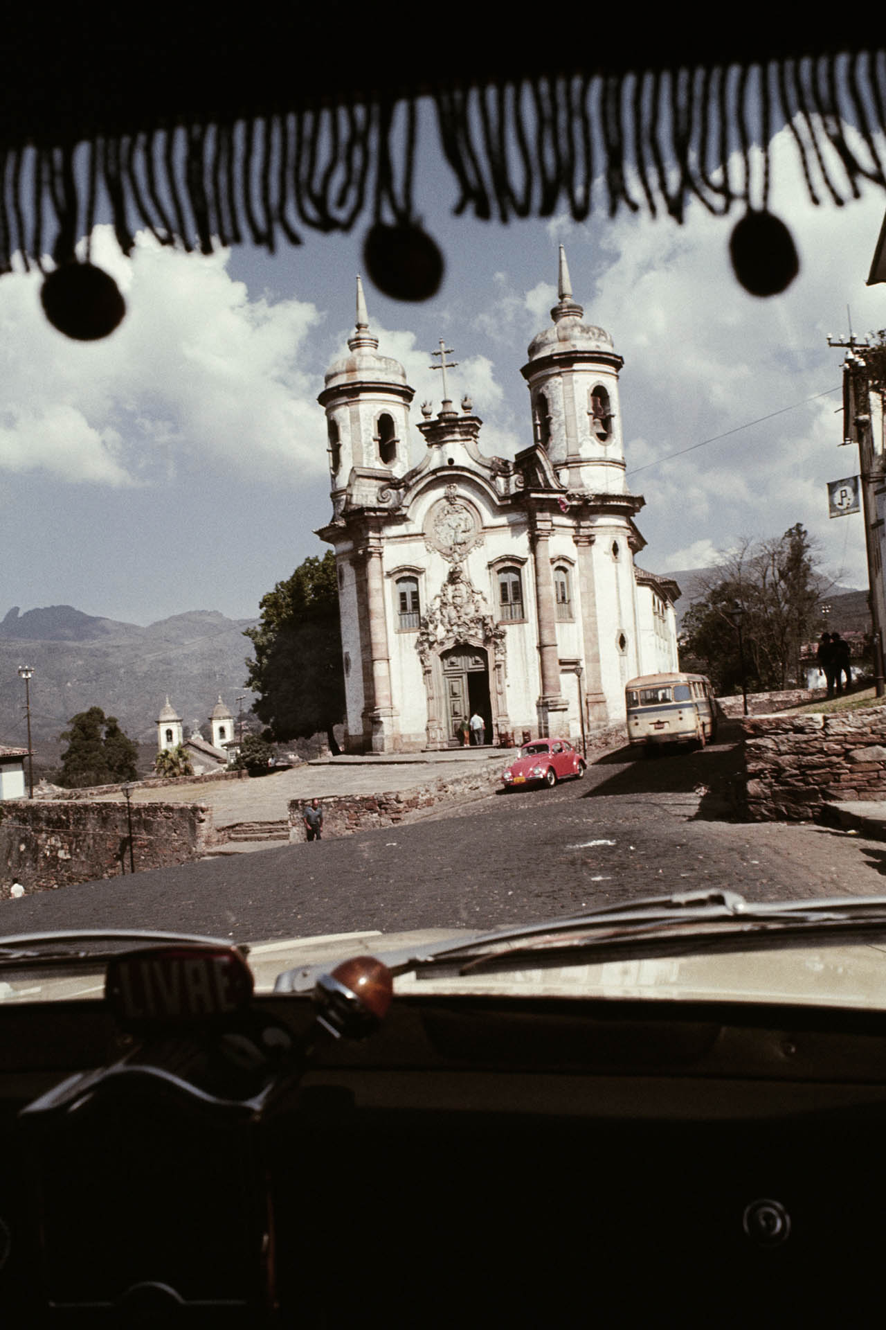 Igreja de São Francisco de Assis, Ouro Preto, MG, 1971. Foto de Jorge Bodanzky. Acervo Jorge Bodanzky / IMS