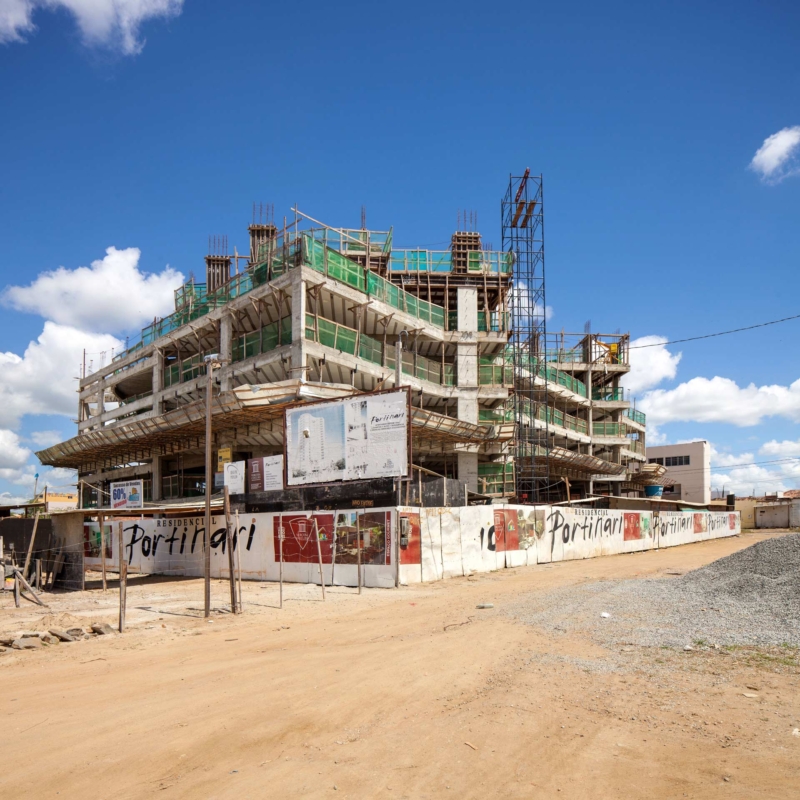 Santa Cruz do Capibaribe / PE, da série Brasil: o espetáculo do crescimento, 2013. 100 x 100 cm. Coleção de Arte Contemporânea / Acervo IMS 