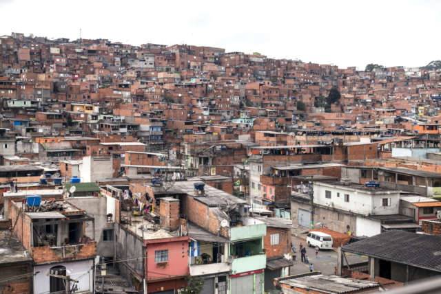 Sem título #14, 2014, da série Offside Brazil. 30 x 42 cm. Foto de André Vieira. Coleção de Arte Contemporânea / Acervo IMS 