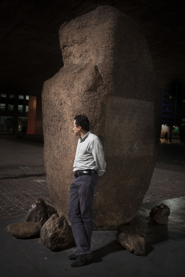  Sem título #2, 2014, da série Offside Brazil. 30 x 42 cm. Foto de Breno Rotatori. Coleção de Arte Contemporânea / Acervo IMS 