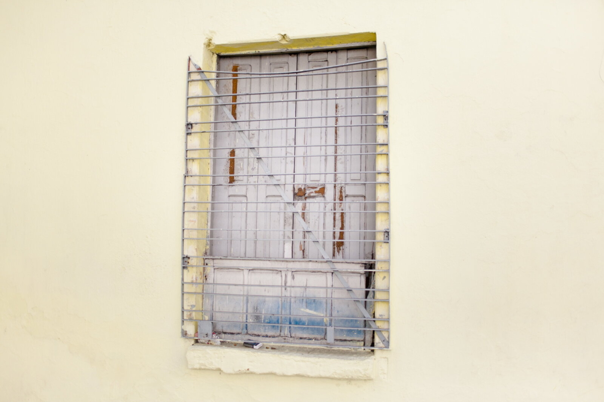 República, São Paulo, 2014, da série Offside Brazil. 30 x 42 cm. Foto de Breno Rotatori. Coleção de Arte Contemporânea / Acervo IMS  