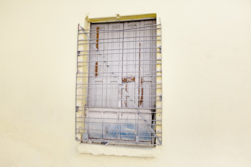 República, São Paulo, 2014, da série Offside Brazil. 30 x 42 cm. Foto de Breno Rotatori. Coleção de Arte Contemporânea / Acervo IMS  