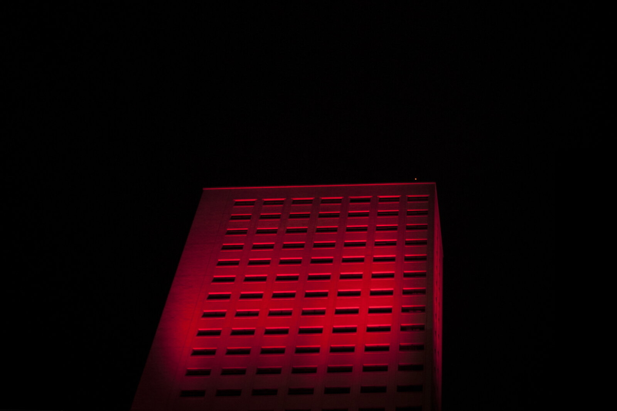 Consolação, São Paulo, 2014, da série Offside Brazil. 30 x 42 cm. Foto de Breno Rotatori. Coleção de Arte Contemporânea / Acervo IMS  