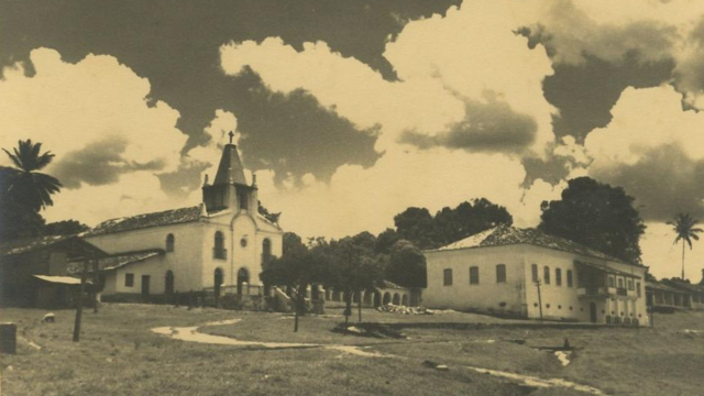 Capela e Casa Grande do Engenho Matapiruma, 1938. Escada, Pernambuco. Detalhe de foto de Julien Mandel / Acervo Fundaj